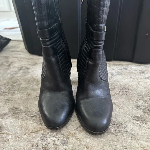 Vince Camuto Black Quilted Ankle Boots - Picture 2 of 7